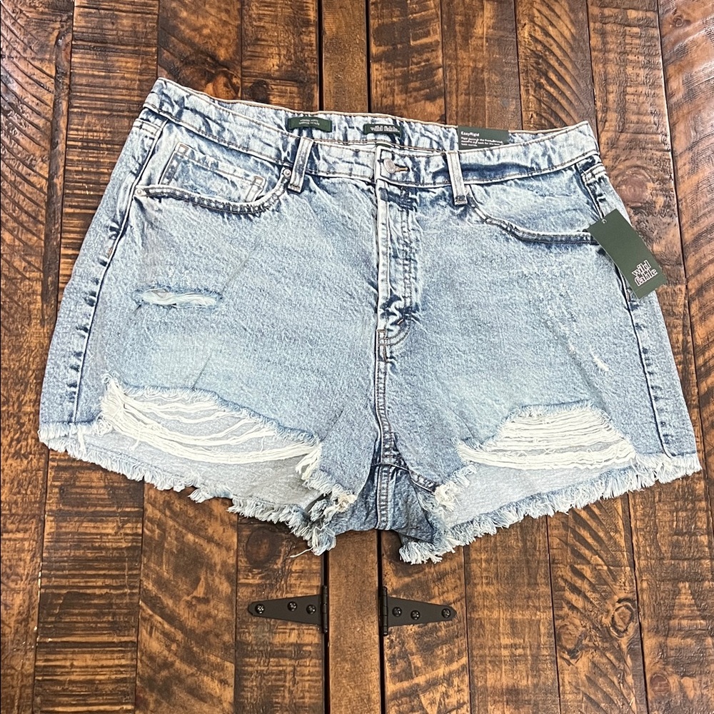 Distressed high-rise  Light Blue Denim stretch Shorts